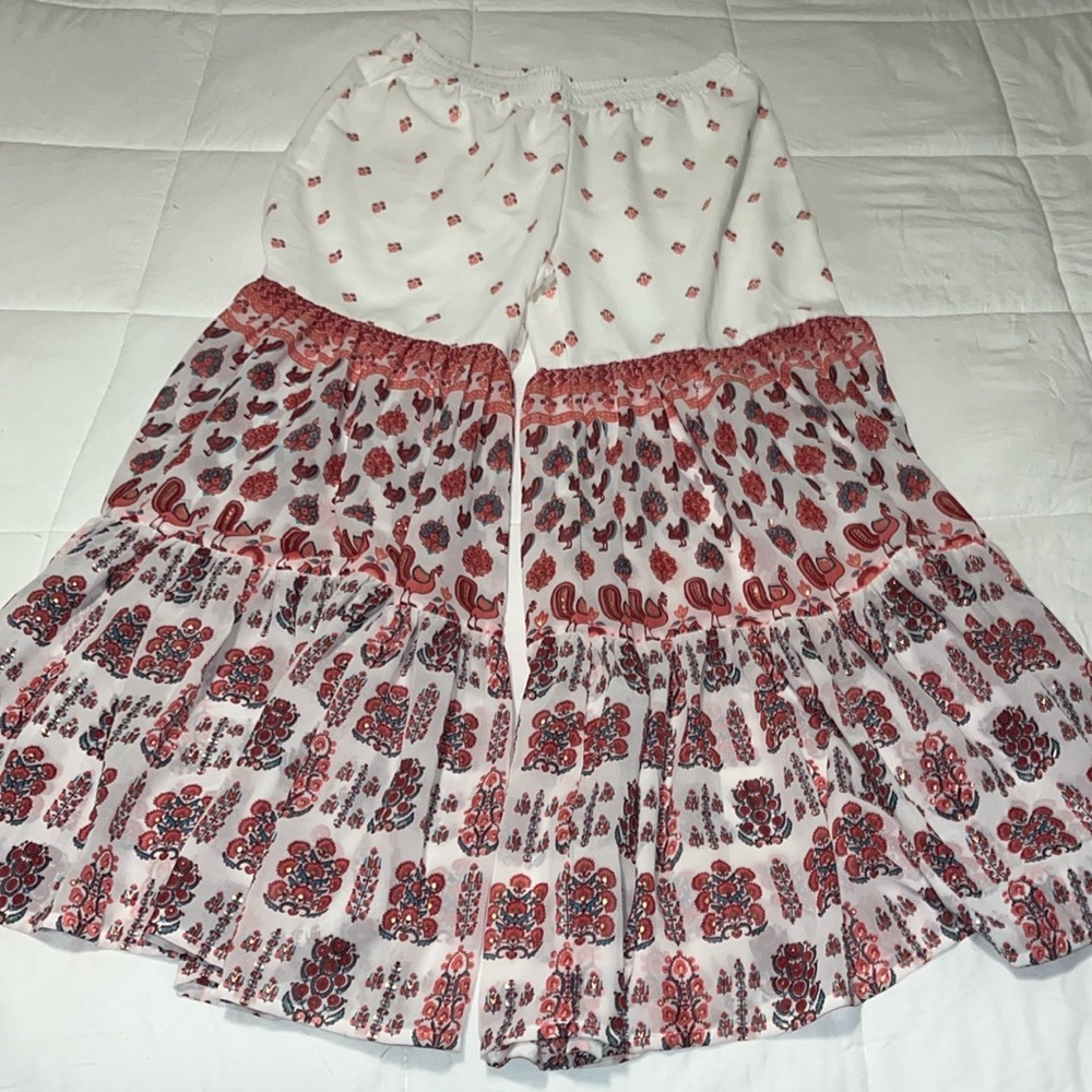Juniper peacock print super wide ruffled bell bottom pants size Medium LNC!